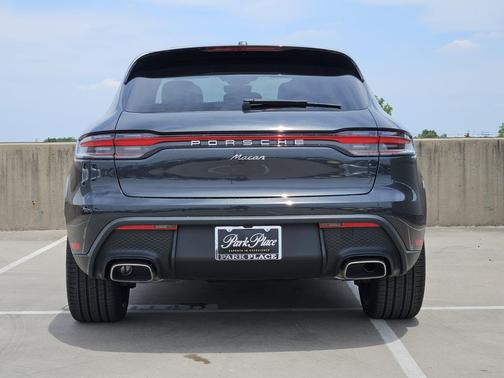 2026 Porsche Macan Macan