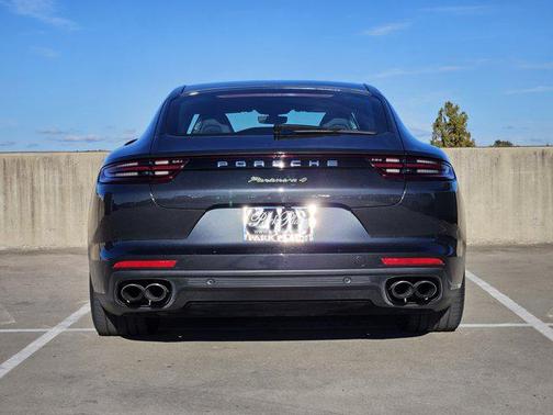 2019 Porsche Panamera 4