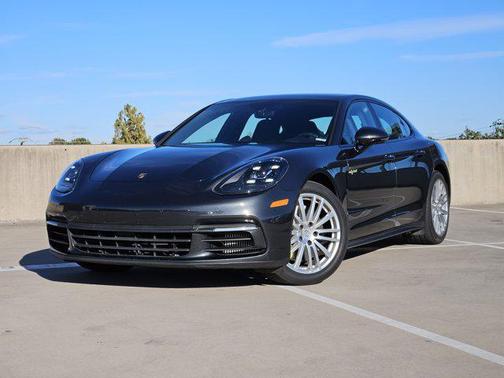 2019 Porsche Panamera 4
