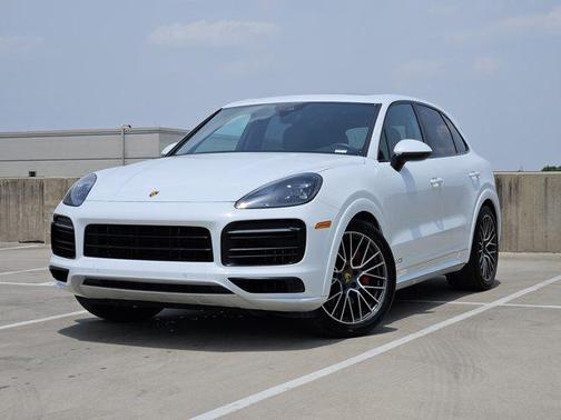 2022 Porsche Cayenne GTS