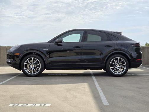 2025 Porsche Cayenne E-Hybrid