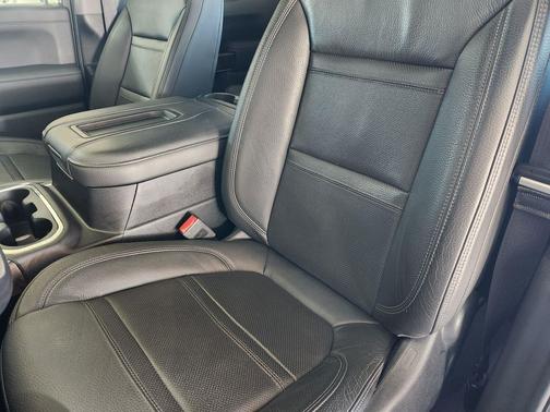 White Frost 2019 GMC Sierra 1500 Denali