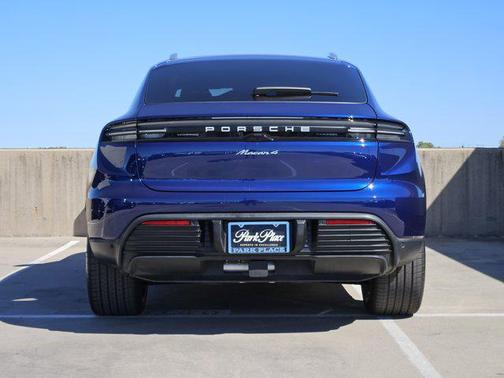 2024 Porsche Macan 4