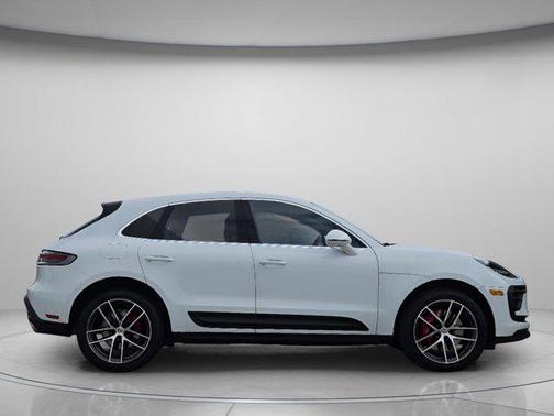2026 Porsche Macan S