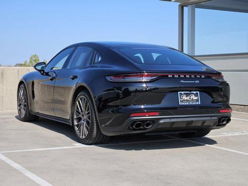 2023 Porsche Panamera 4S