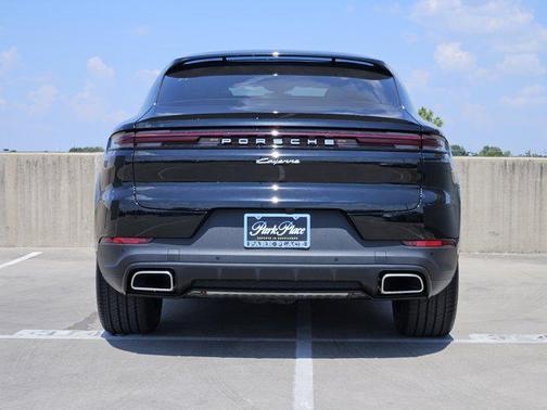 2025 Porsche Cayenne Coupe AWD