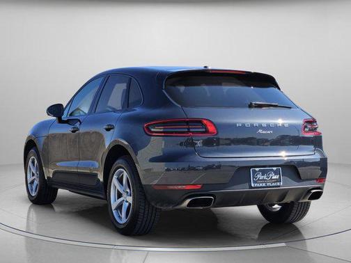 2018 Porsche Macan 