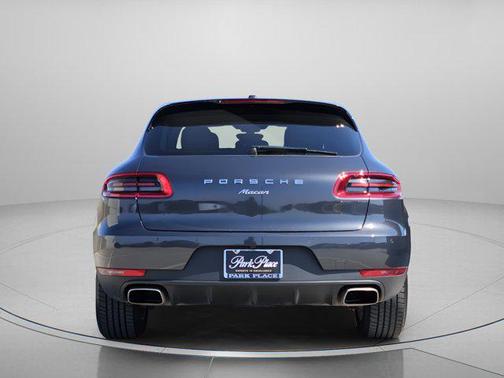 2018 Porsche Macan 