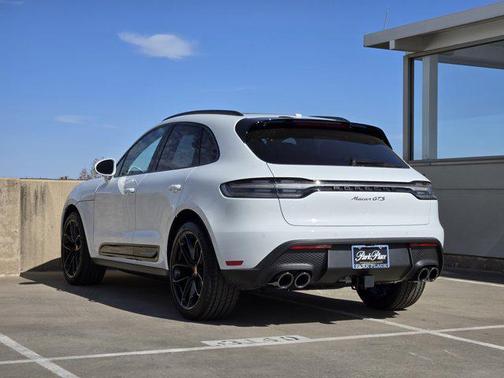 2026 Porsche Macan GTS