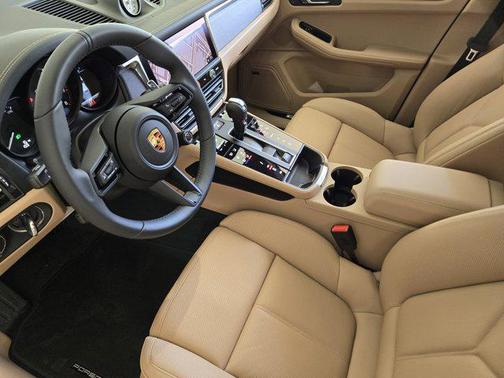 2026 Porsche Macan GTS