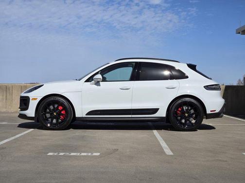 2026 Porsche Macan GTS