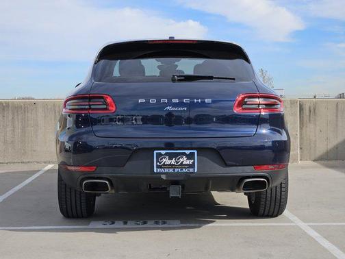 2018 Porsche Macan 