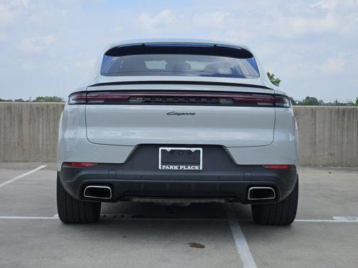 2024 Porsche Cayenne Coupe AWD