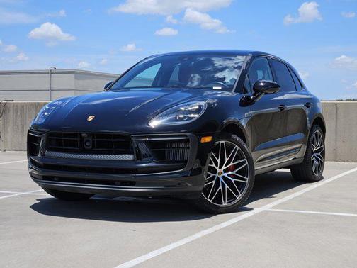 2023 Porsche Macan Base
