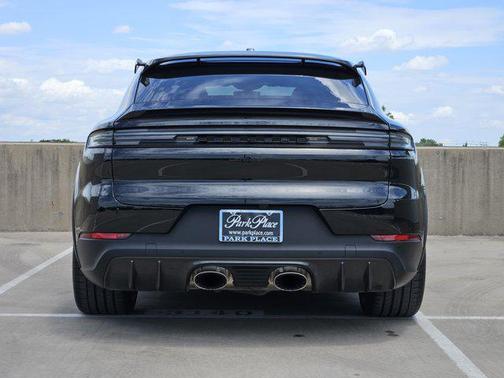 2024 Porsche Cayenne Turbo GT