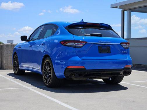 2022 Maserati Levante Tributo