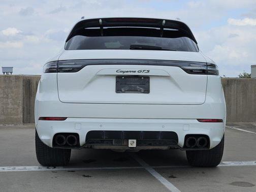 2021 Porsche Cayenne GTS