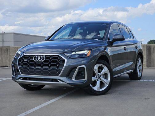 2022 Audi Q5 45 S line Premium Plus