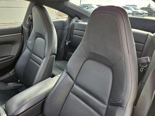 2020 Porsche 911 Carrera