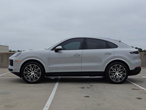 2024 Porsche Cayenne Coupe AWD