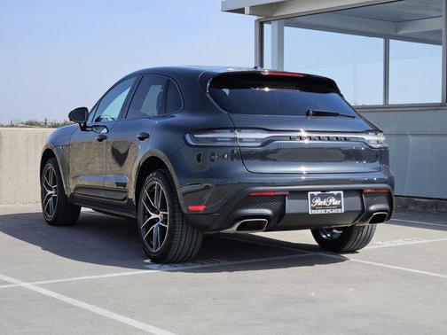 2023 Porsche Macan T