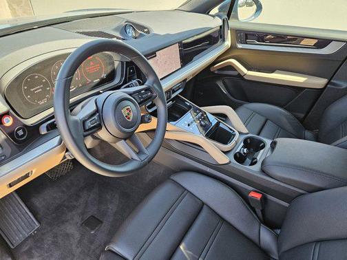 2024 Porsche Cayenne Coupe AWD