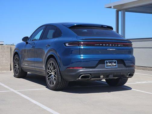2024 Porsche Cayenne Coupe AWD