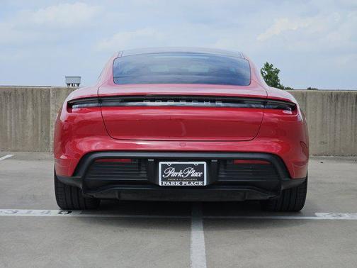 2022 Porsche Taycan 4S