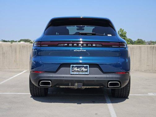 2025 Porsche Cayenne AWD