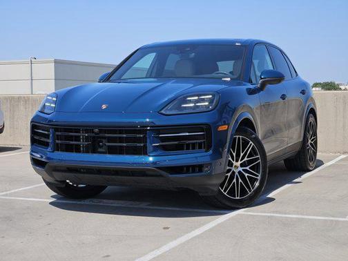 2025 Porsche Cayenne AWD