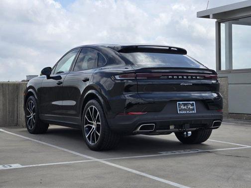 2025 Porsche Cayenne Coupe AWD