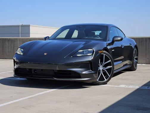 2025 Porsche Taycan 4