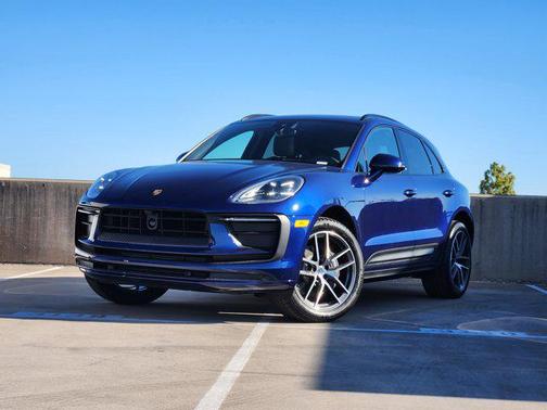 2026 Porsche Macan AWD