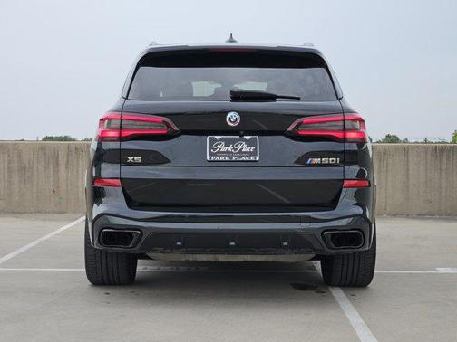 Black Sapphire Metallic 2023 BMW X5 M50i