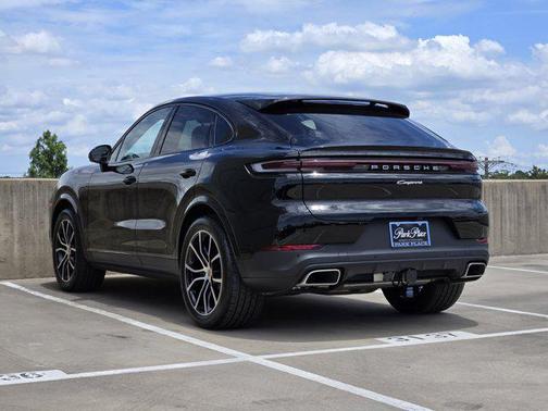 2025 Porsche Cayenne Coupe AWD