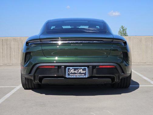 2025 Porsche Taycan Turbo S