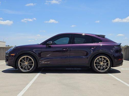 2024 Porsche Cayenne Turbo GT