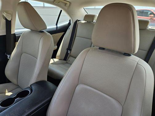 Mica 2018 Lexus IS 300 Base