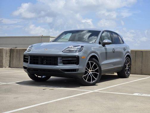 2025 Porsche Cayenne AWD