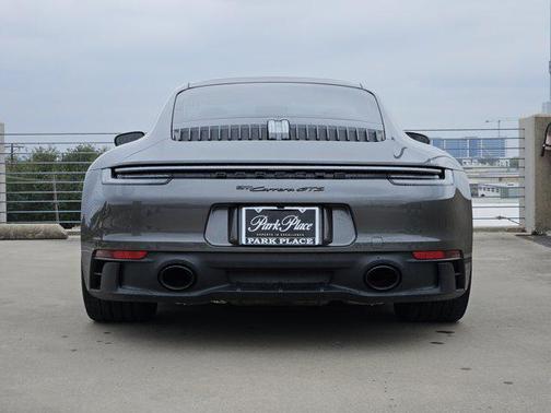 2023 Porsche 911 Carrera GTS