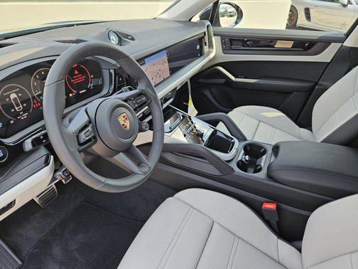 2026 Porsche Cayenne GTS