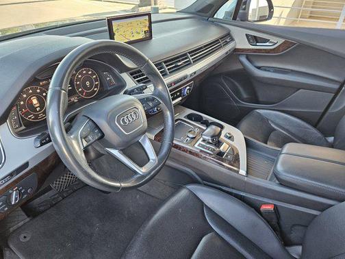 2019 Audi Q7 45 Premium Plus