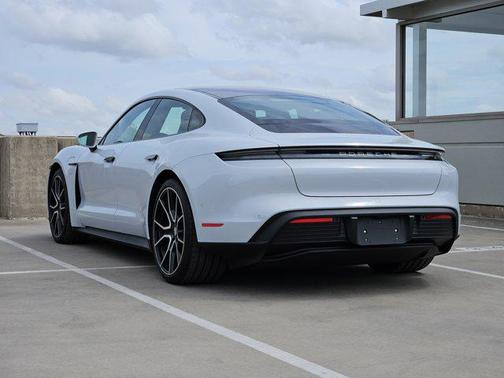 2025 Porsche Taycan 4S