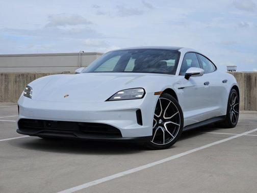 2025 Porsche Taycan 4S