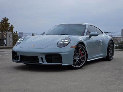 2025 Porsche 911 Carrera S