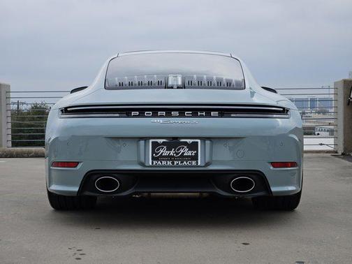 2025 Porsche 911 Carrera S