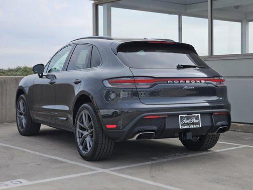 2026 Porsche Macan AWD