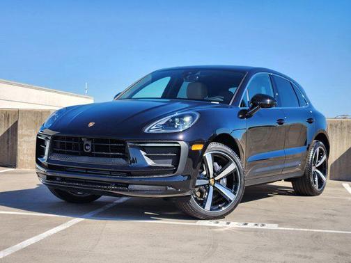 2026 Porsche Macan AWD