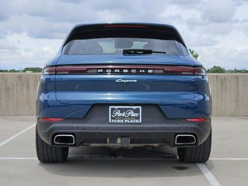 2025 Porsche Cayenne AWD
