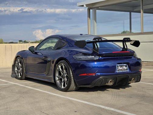 2025 Porsche 718 Cayman GT4 RS